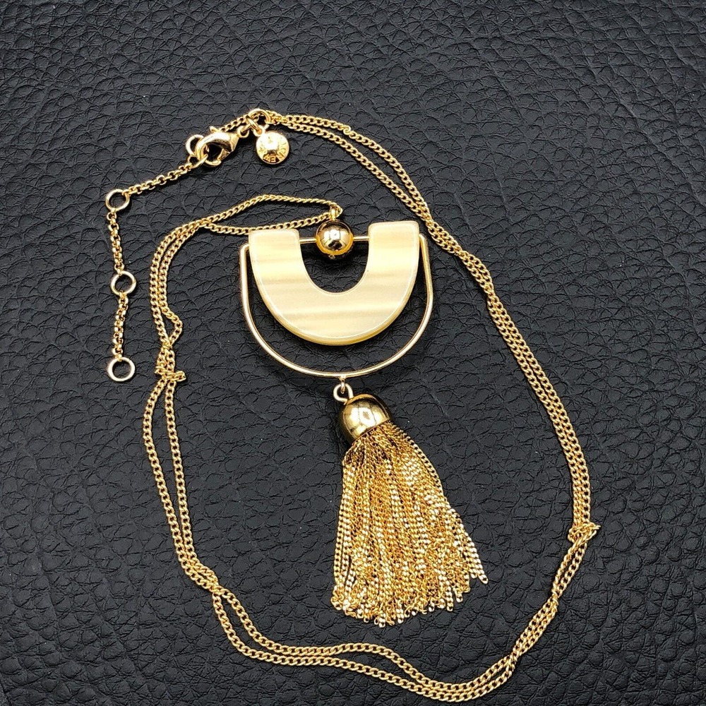 J Crew Pendant Necklace‎ Bead & Tassel Lucite Gold Tone Fringe Long Modern Chain - Picture 3 of 8